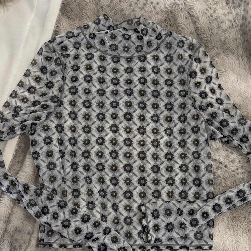 Savage X Fenty Long Sleeve Swim Tee